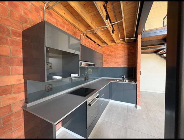 3 BEDROOM APARTMENT TO LET IN BALLITO CENTRAL